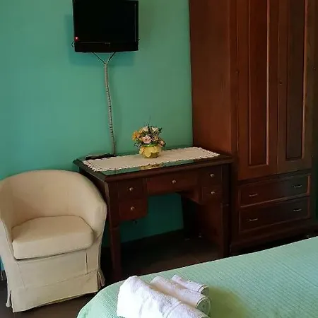 Bed and Breakfast Casa Del Sole Soverato Marina Esterno foto